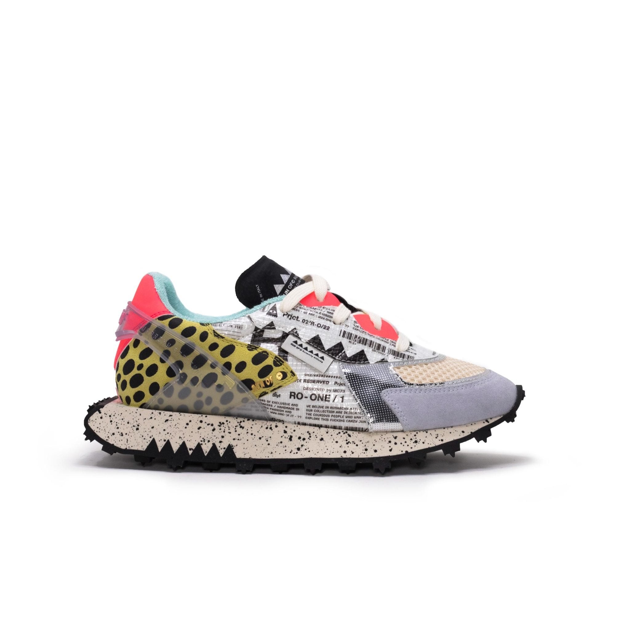 Woman Sneakers – RUN-OF